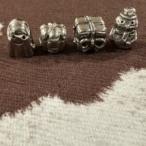 PANDORA Silver Holiday Charm Set (4) ghost, pumpkin, present, and snowman